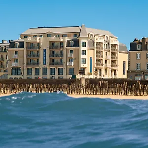 **** Hotel Le Nouveau Monde Frankreich